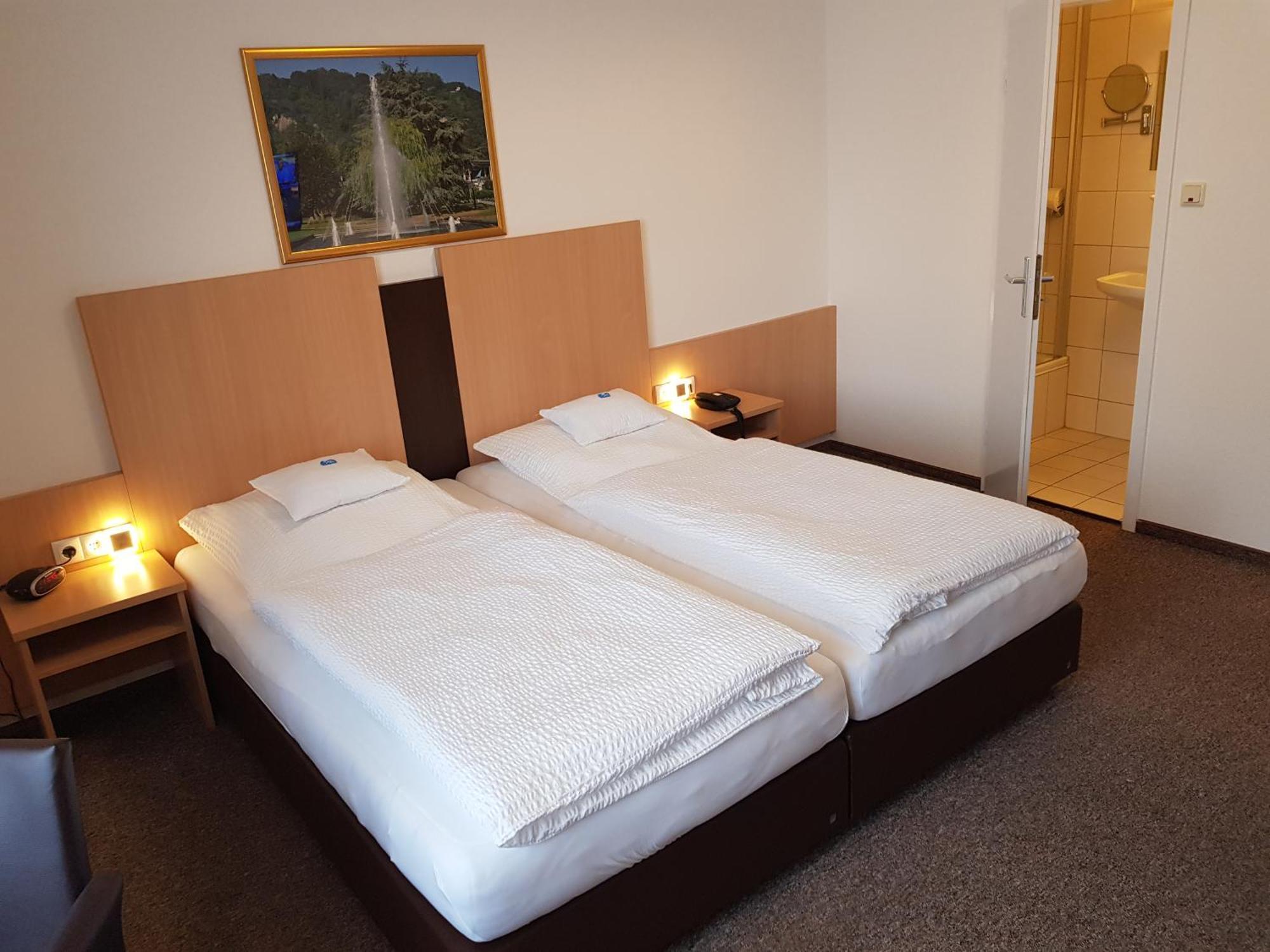 Hotel Zum Anker Andernach Room photo